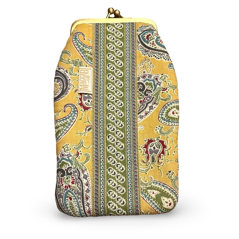 Maggie Pouch